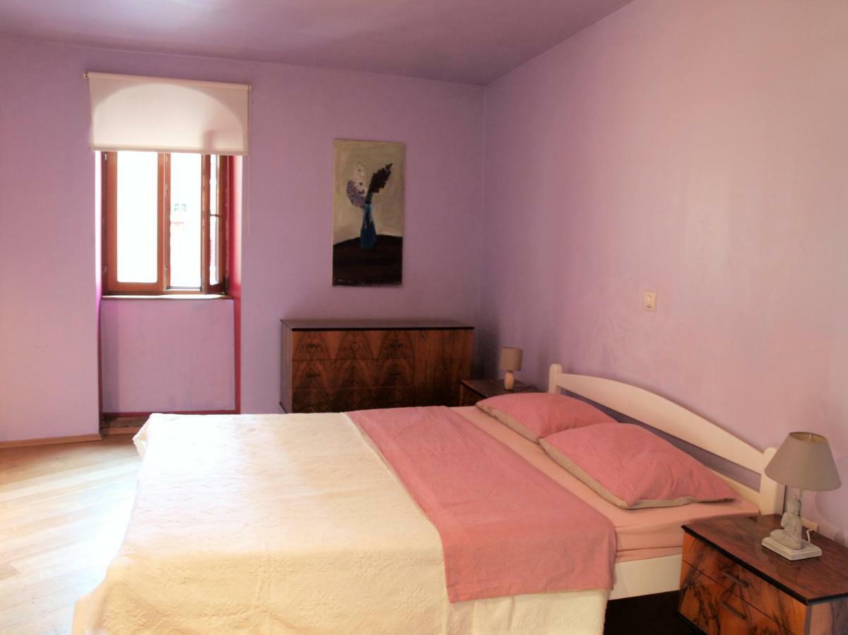 Lovely Apartment In Old Town Labin  Exterior foto