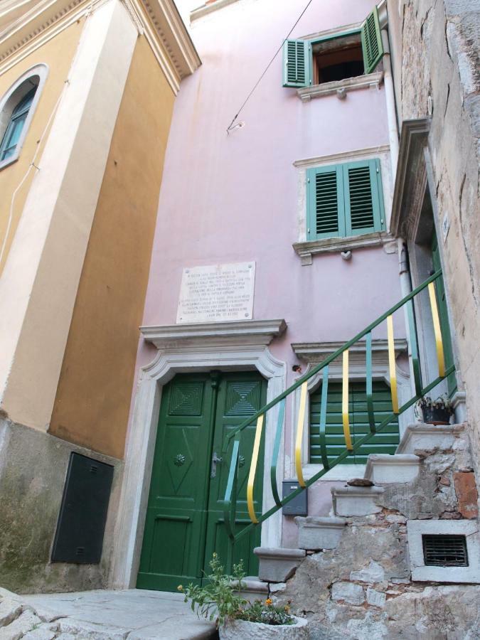 Lovely Apartment In Old Town Labin  Exterior foto